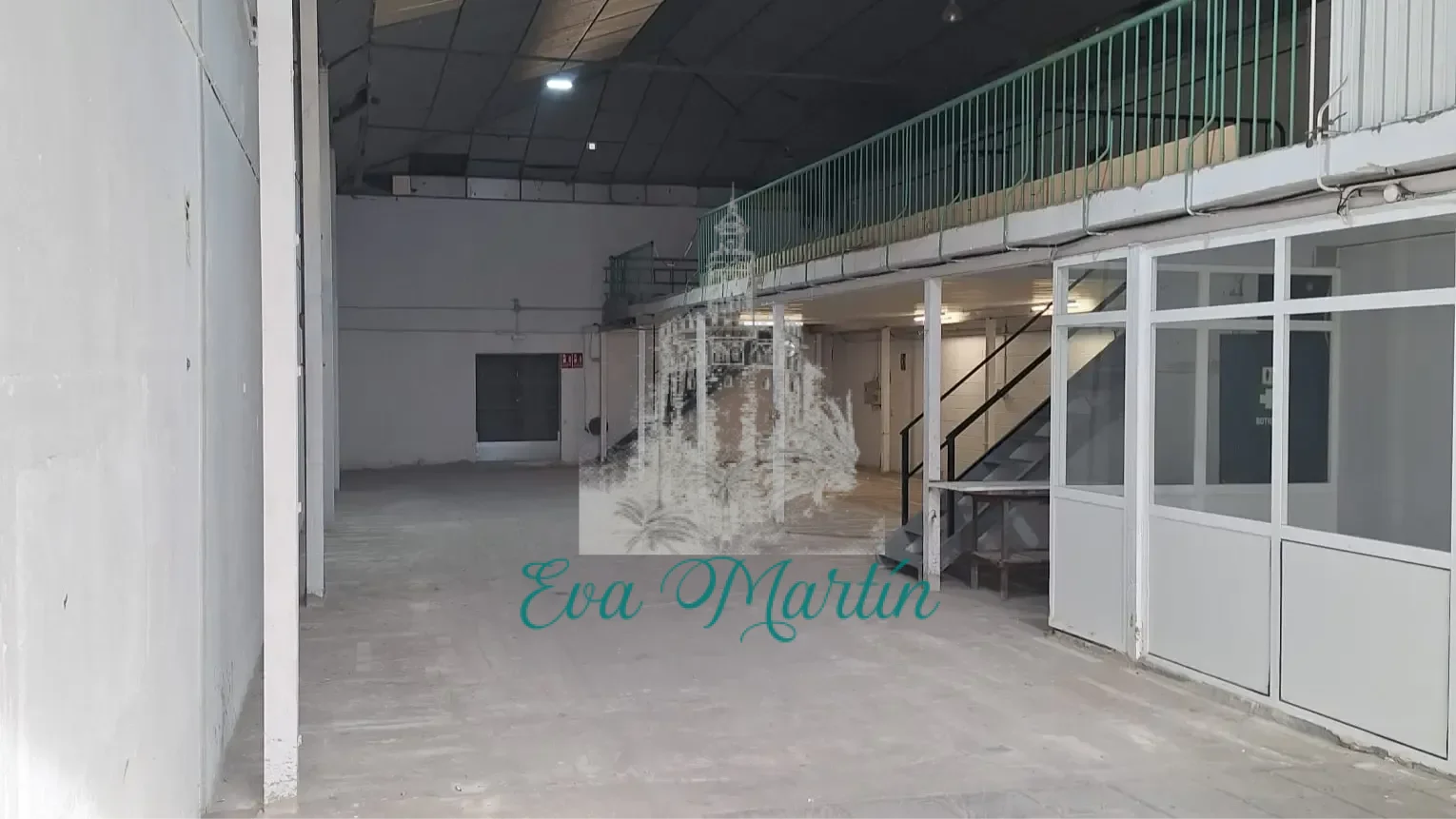 Nave en alquiler, Polígono El Pino en Sevilla