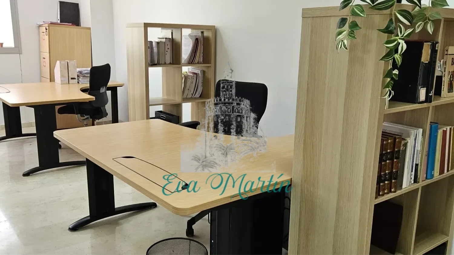 Oficina en alquiler en Bormujos